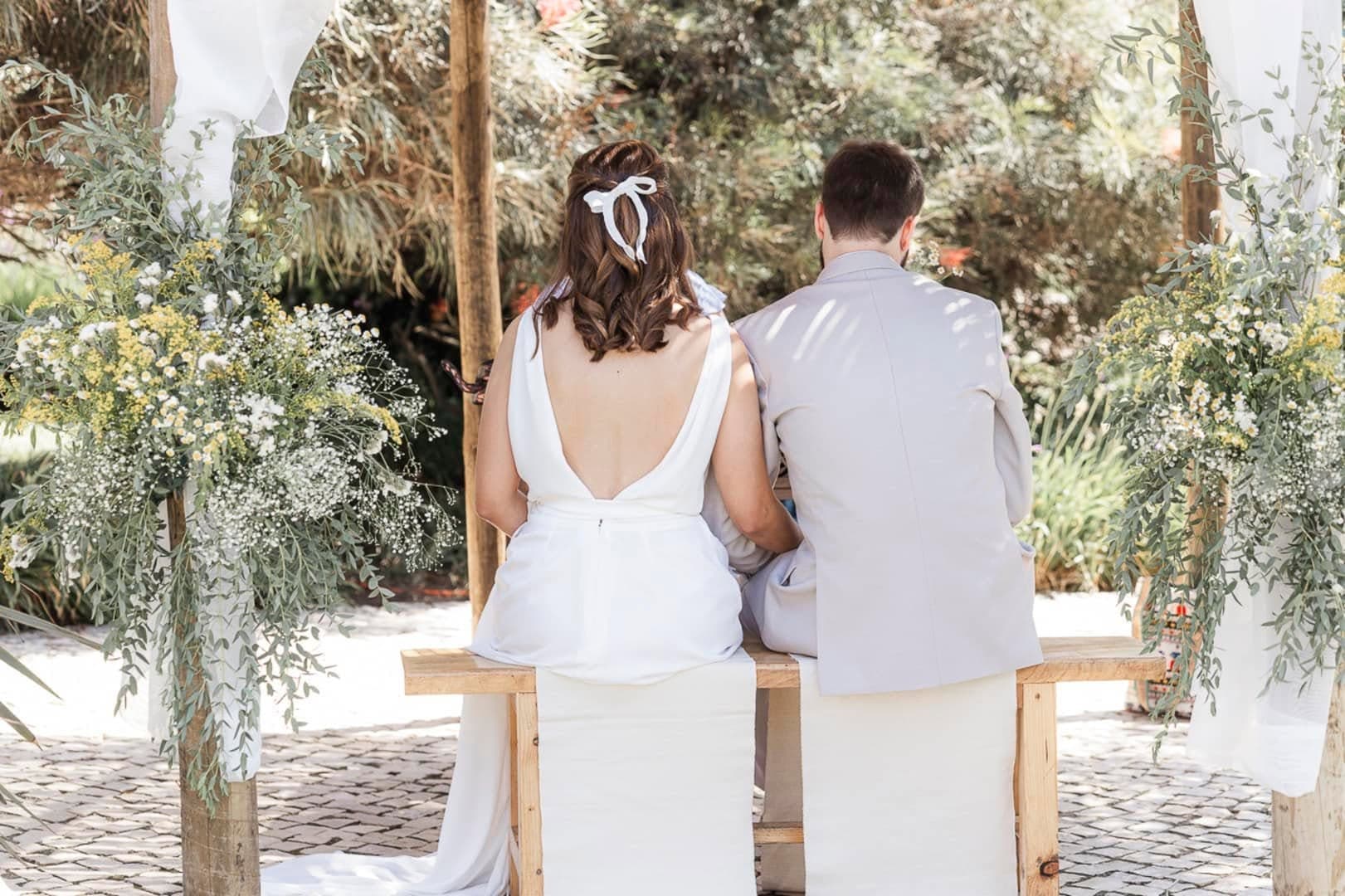 Cerimónia de casamento ao ar livre