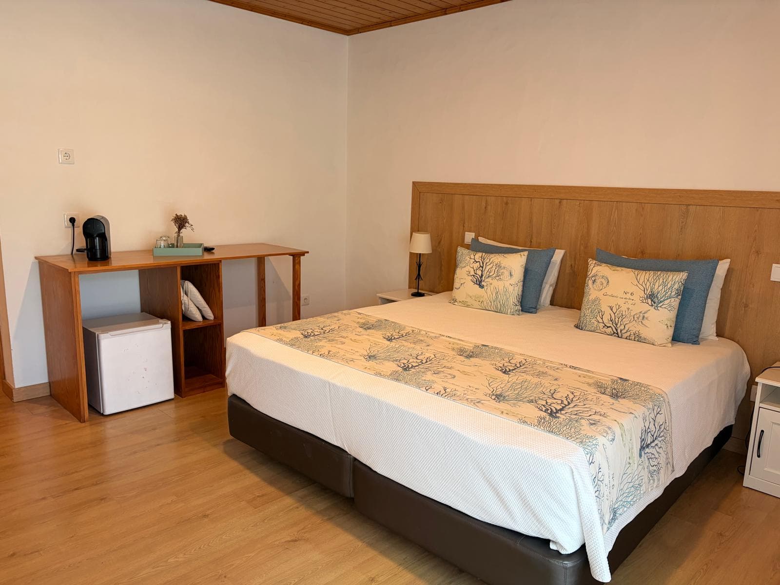 Quarto com vista do hotel